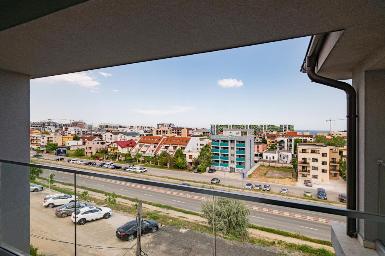 Voyager Hotel Navodari Bagian luar foto